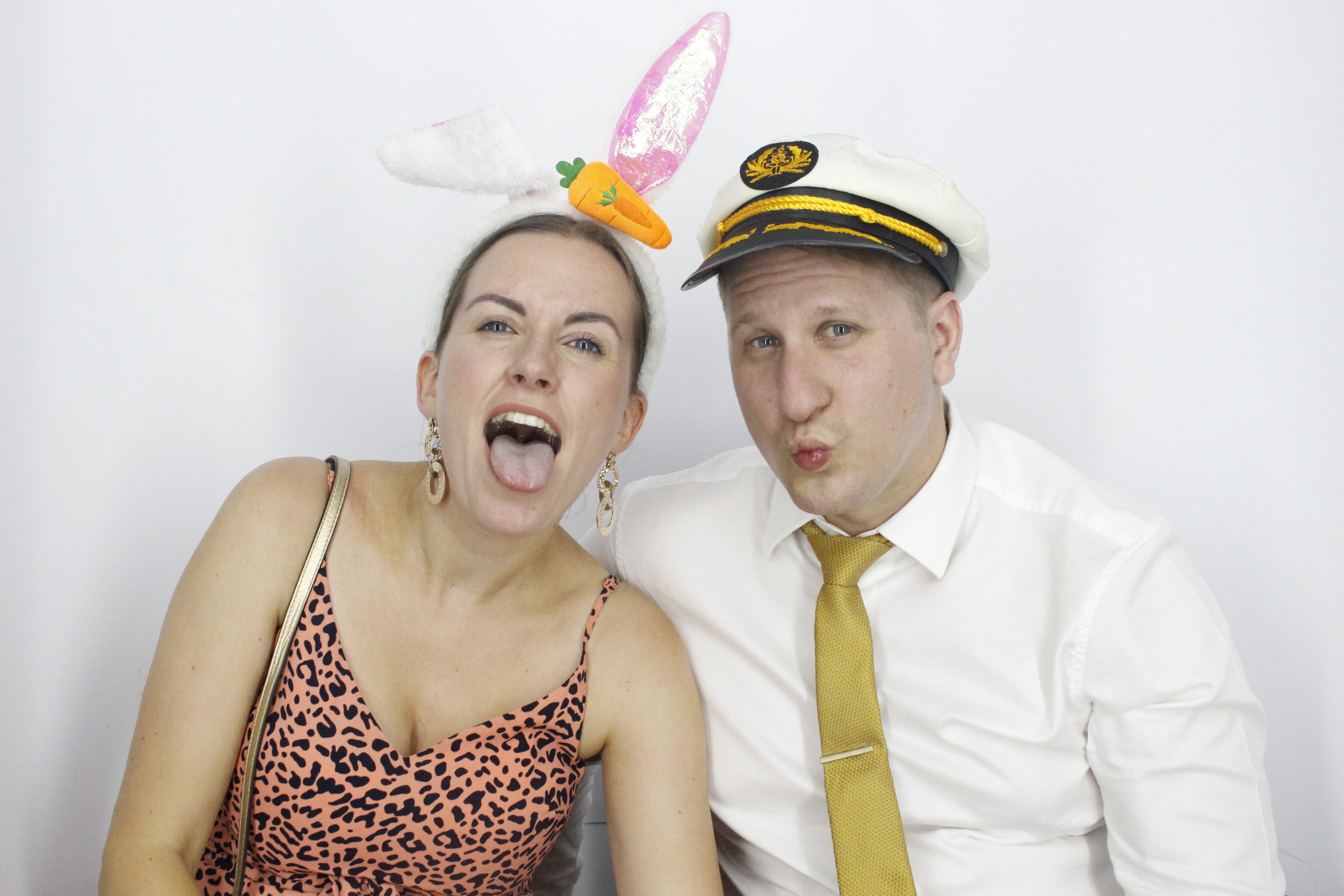 Sam & Rachel's Wedding | View more photos from the event at gallery.myphotoboothexperience.co.uk/u/MyPhotoBoothExperienceLtd/Sam-Rachels-Wedding